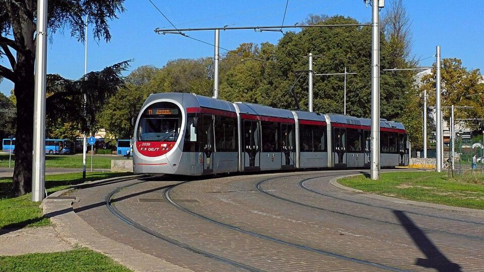 Tramvia Firenze, scattano i lavori della fase 2 su viale Giovine Italia Tramvia Firenze, scattano i lavori della fase 2 su viale Giovine Italia