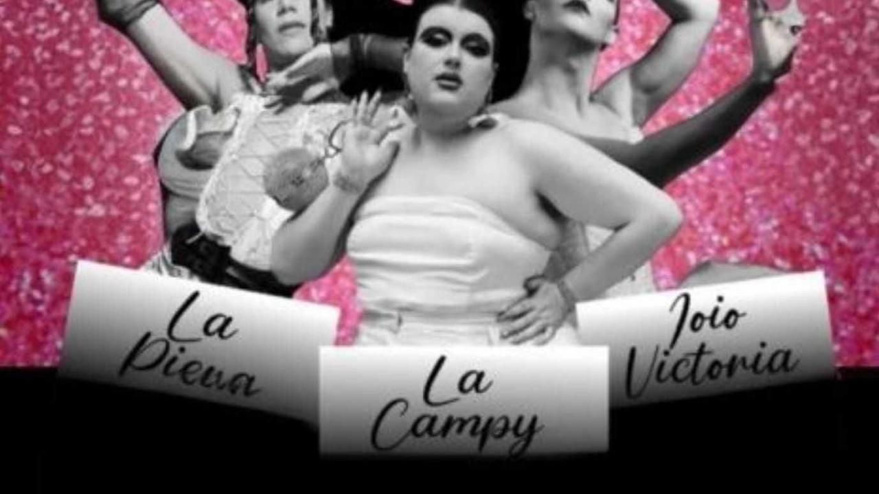 Spettacolo di drag queen con le ’Immaterial... Girls?!’ alla Skaletta Rock Club Spettacolo di drag queen con le ’Immaterial... Girls?!’ alla Skaletta Rock Club
