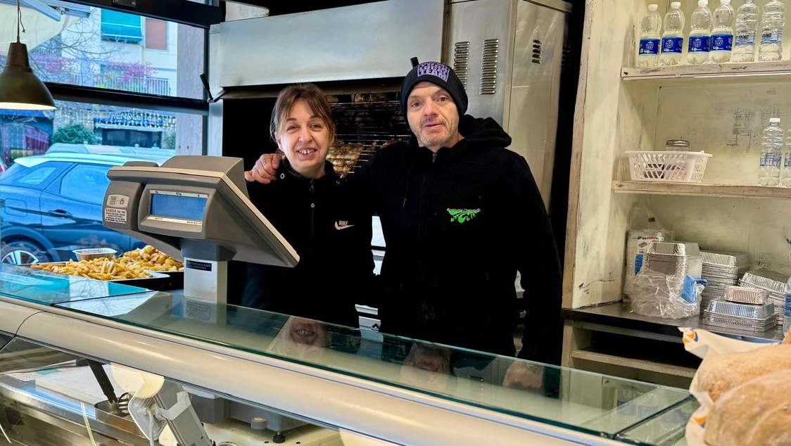 I titolari della rosticceria Centostelle Andrea Mazzanti e Monica Sottili I titolari della rosticceria Centostelle Andrea Mazzanti e Monica Sottili