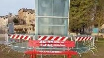 L’ascensore per la risalita è chiuso ormai da anni e adesso c’è la volontà di trovare finalmente una soluzione L’ascensore per la risalita è chiuso ormai da anni e adesso c’è la volontà di trovare finalmente una soluzione
