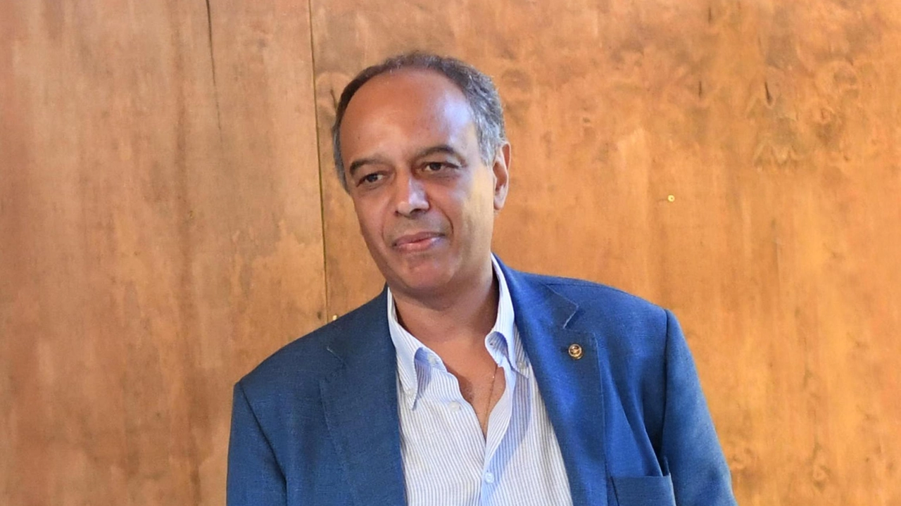 Il dottor Liban Varetti, revisore della Lucchese: l’ultima decisione spetterà a lui lunedì Il dottor Liban Varetti, revisore della Lucchese: l’ultima decisione spetterà a lui lunedì