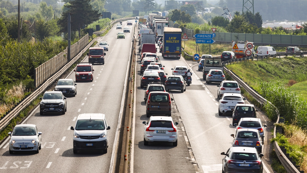 Un anziano automobilista ha imboccato contromano la strada di grande comunicazione Firenze-Pisa-Livorno, a Montopoli Valdarno (foto archivio Gasperini / Germogli)