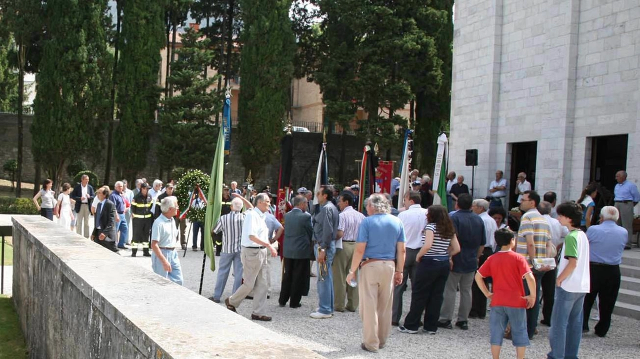 La città non dimentica i “quaranta martiri“, cittadini eugubini e non, morti nell’eccidio del 22 giugno del 1944