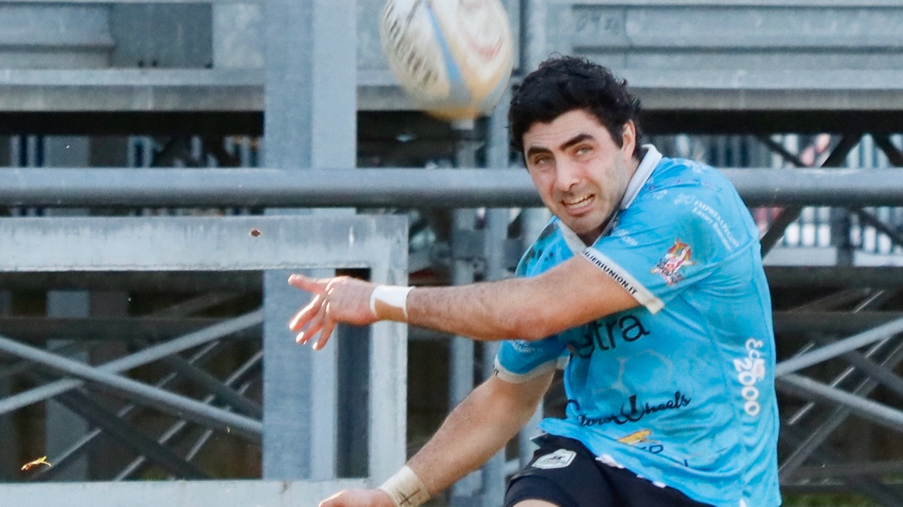 Lorenzo Puglia in un'azione di gioco Lorenzo Puglia in un'azione di gioco