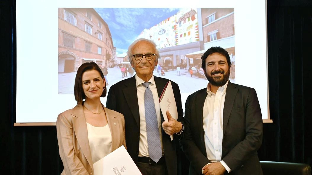 Il gigantesco telo d’artista. di Mimmo Paladino coprirà la facciata di Palazzo Baldeschi durante i lavori. Nella foto la presentazione del progetto Il gigantesco telo d’artista. di Mimmo Paladino coprirà la facciata di Palazzo Baldeschi durante i lavori. Nella foto la presentazione del progetto
