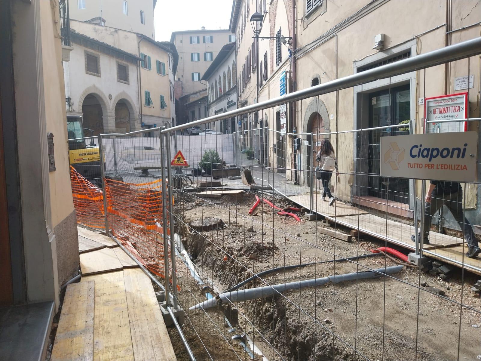 I lavori in centro e il rebus ristori: "Andava chiesto aiuto alla Regione" I lavori in centro e il rebus ristori: "Andava chiesto aiuto alla Regione"