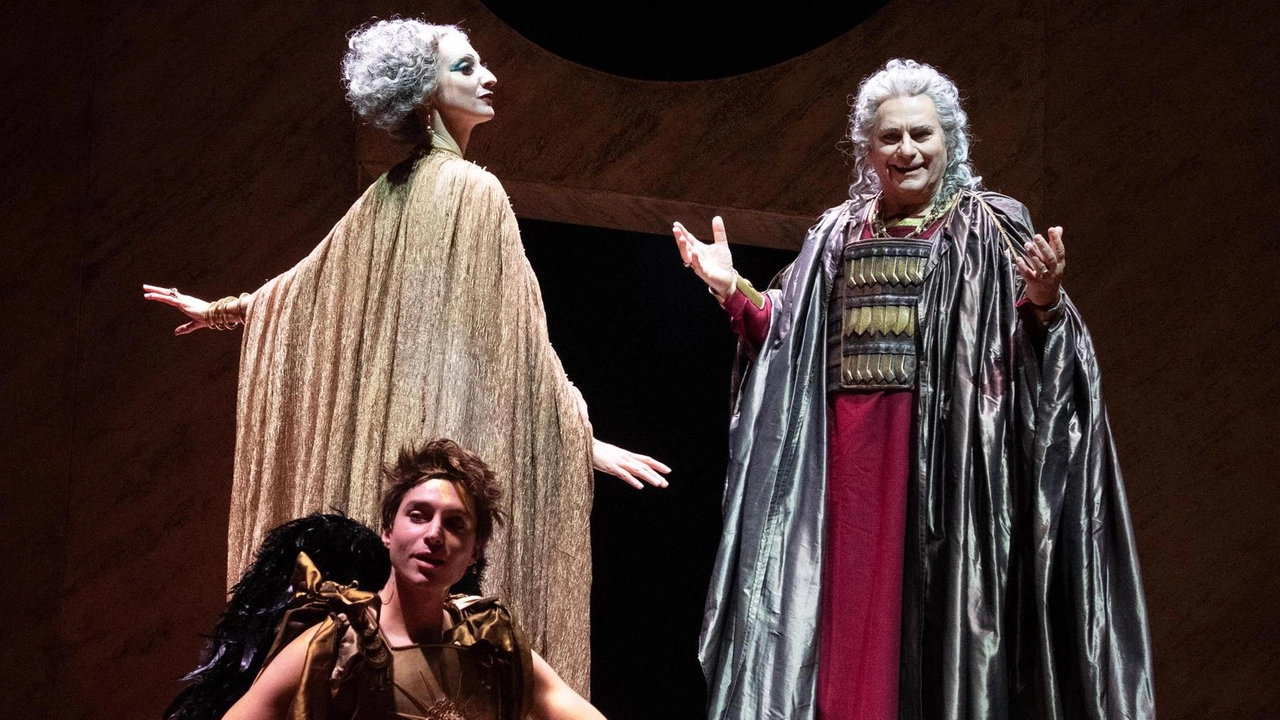 Da giovedì al Metastasio. Antonio e Cleopatra di William Shakespeare, uno spettacolo con Valter Malosti, che cura anche la regia e Anna Della Rosa Da giovedì al Metastasio. Antonio e Cleopatra di William Shakespeare, uno spettacolo con Valter Malosti, che cura anche la regia e Anna Della Rosa
