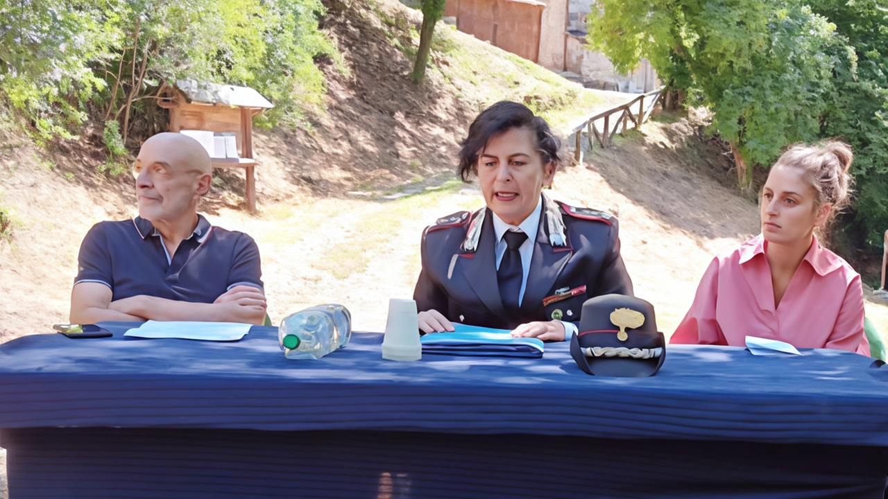 La conferenza stampa per il passaggio della gestione al Comune (foto Borghesi)