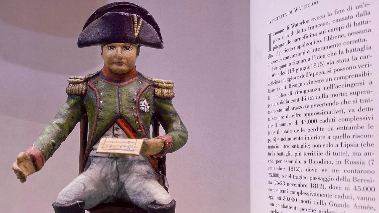 La statua del soldato napoleonico Penco, ricostruita a 84 anni dalla distruzione ad opera dei fascisti La statua del soldato napoleonico Penco, ricostruita a 84 anni dalla distruzione ad opera dei fascisti