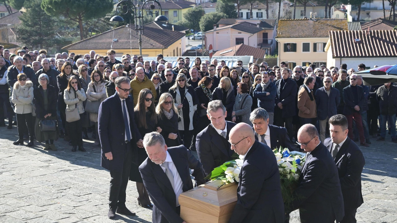 Il parroco don Marsili: "Addio a un imprenditore che è stato un riferimento" Il parroco don Marsili: "Addio a un imprenditore che è stato un riferimento"