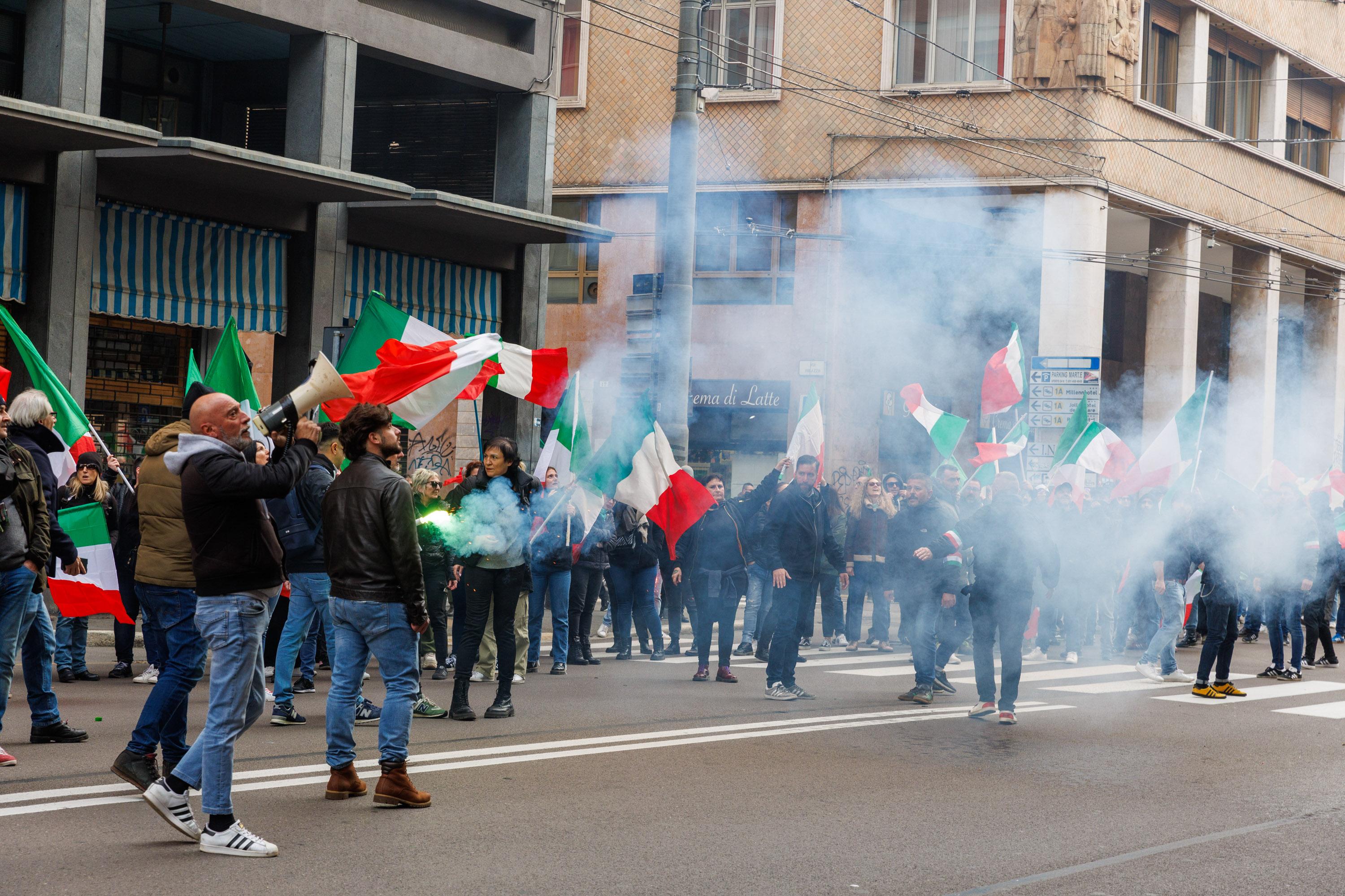 La Spezia, Casapound: “Saremo in piazza Garibaldi e non accetteremo altri divieti” La Spezia, Casapound: “Saremo in piazza Garibaldi e non accetteremo altri divieti”