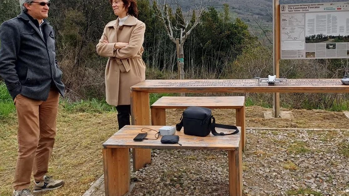 L’assessore al Turismo fa tappa nelle sette stazioni da Cortona a Siena: "Uniti si promuove il territorio"