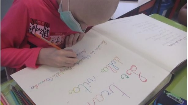 Una studentessa-reporter alle prese con la scrittura autobiografica
