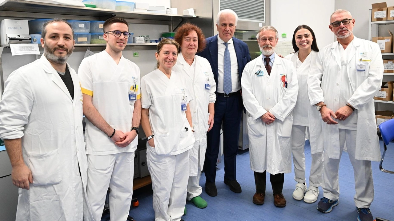 All’inaugurazione dei nuovi macchinari a Careggi per la Medicina nucleare c’era anche il governatore Eugenio Giani All’inaugurazione dei nuovi macchinari a Careggi per la Medicina nucleare c’era anche il governatore Eugenio Giani