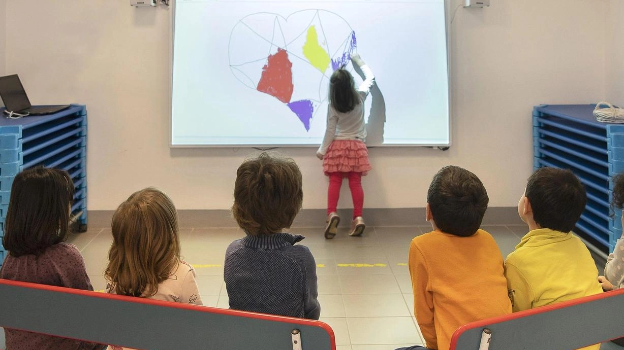 A scuola con tante novità attese dalla comunità di Radicondoli. C’è la nuova mensa con una cooperativa locale e prodotti...