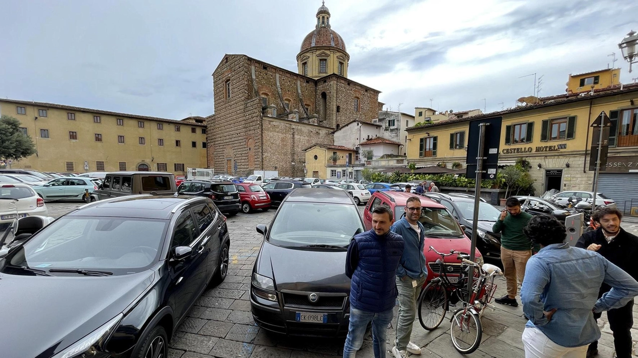 Sotto. piazza del Cestello dovrebbe sorgere un nuovo parcheggio per l’Oltrarno Sotto. piazza del Cestello dovrebbe sorgere un nuovo parcheggio per l’Oltrarno