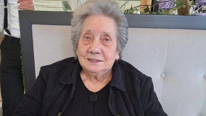Addio a Teresa Santori, mamma di Giusy Muratore, addetta al commerciale per Noi Tv. La signora Teresa aveva 92... Addio a Teresa Santori, mamma di Giusy Muratore, addetta al commerciale per Noi Tv. La signora Teresa aveva 92...