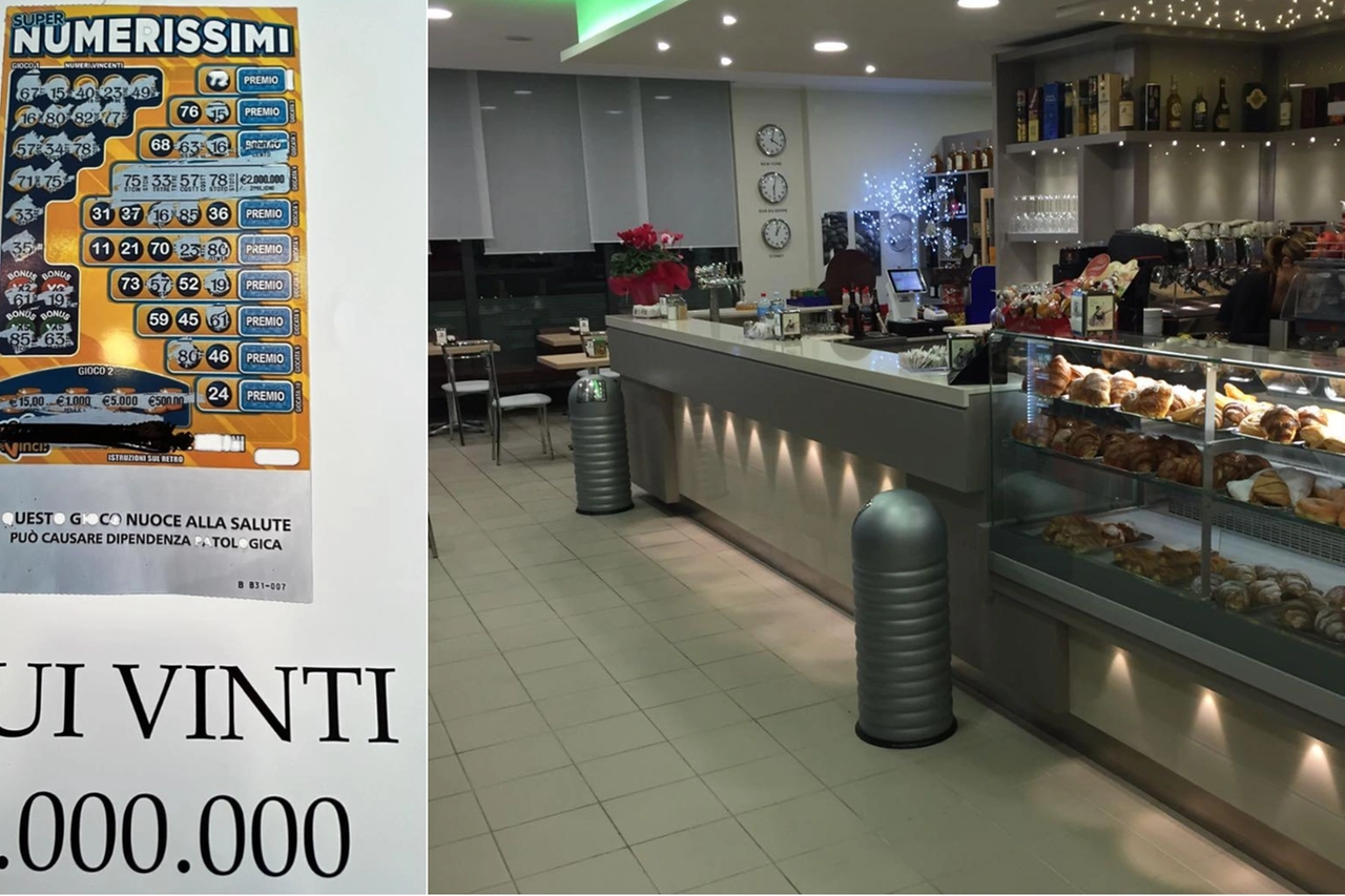 Il biglietto vincente e l'interno del Bar da Beppe (Foto da Facebook)