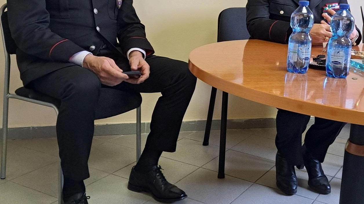 Visita in città del comandante della Regione Carabinieri Forestale Toscana, generale di Brigata Cinzia Gagliardi per incontrare i reparti... Visita in città del comandante della Regione Carabinieri Forestale Toscana, generale di Brigata Cinzia Gagliardi per incontrare i reparti...