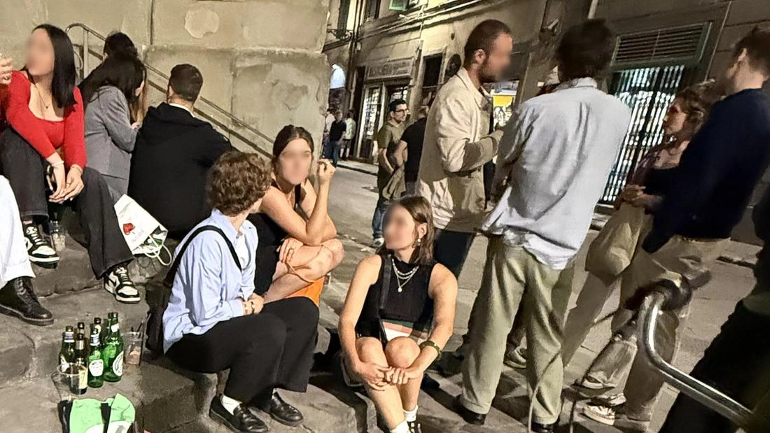 Per l’assessore "serve più responsabilità da parte dei gestori del delivery. Il tema riguarda tutta l’Italia ma la nostra città può fare da apripista". La battaglia non può essere solo tecnologica, deve coinvolgere le famiglie. . Per l’assessore "serve più responsabilità da parte dei gestori del delivery. Il tema riguarda tutta l’Italia ma la nostra città può fare da apripista". La battaglia non può essere solo tecnologica, deve coinvolgere le famiglie. .