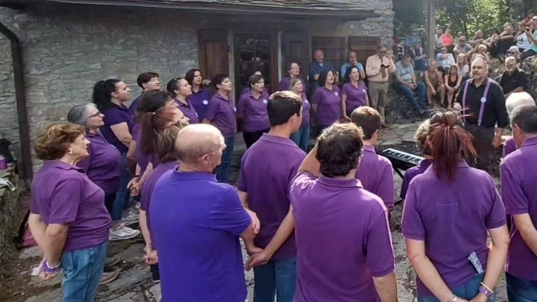 La cerimonia in memoria dell’artista fiorentino si è tenuta al cimitero dell’Alpe di Sant’Antonio La cerimonia in memoria dell’artista fiorentino si è tenuta al cimitero dell’Alpe di Sant’Antonio