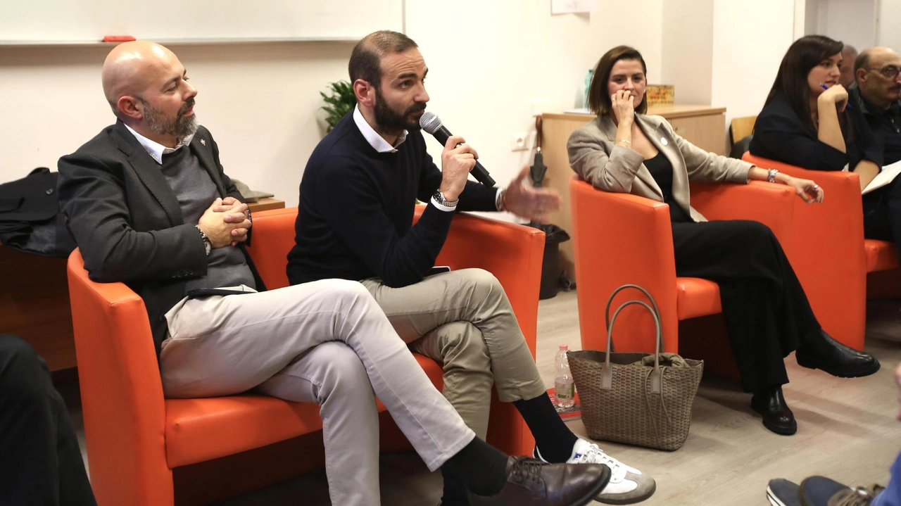 L’assessore ai lavori pubblici Francesco Zuccherini ha parlato delle opere programmate per Fontivegge L’assessore ai lavori pubblici Francesco Zuccherini ha parlato delle opere programmate per Fontivegge