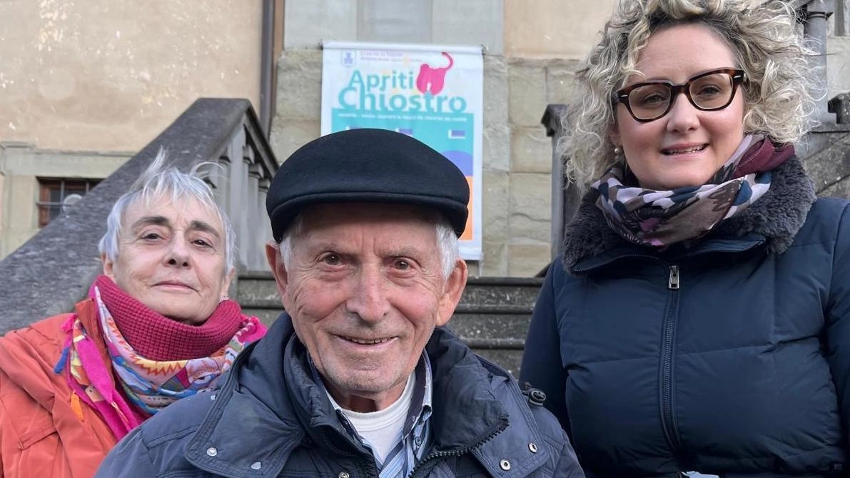 Donato Di Laudo, l’emigrante che ha scritto la sua biografia spinto dai nipoti,. tra la sindaca Maria Lucarini (a destra) e Stefania Tendi, presidente Anpi Vernio Donato Di Laudo, l’emigrante che ha scritto la sua biografia spinto dai nipoti,. tra la sindaca Maria Lucarini (a destra) e Stefania Tendi, presidente Anpi Vernio