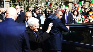 25 Aprile, Mattarella a Civitella della Chiana: l’omaggio alle vittime della strage nazifascista