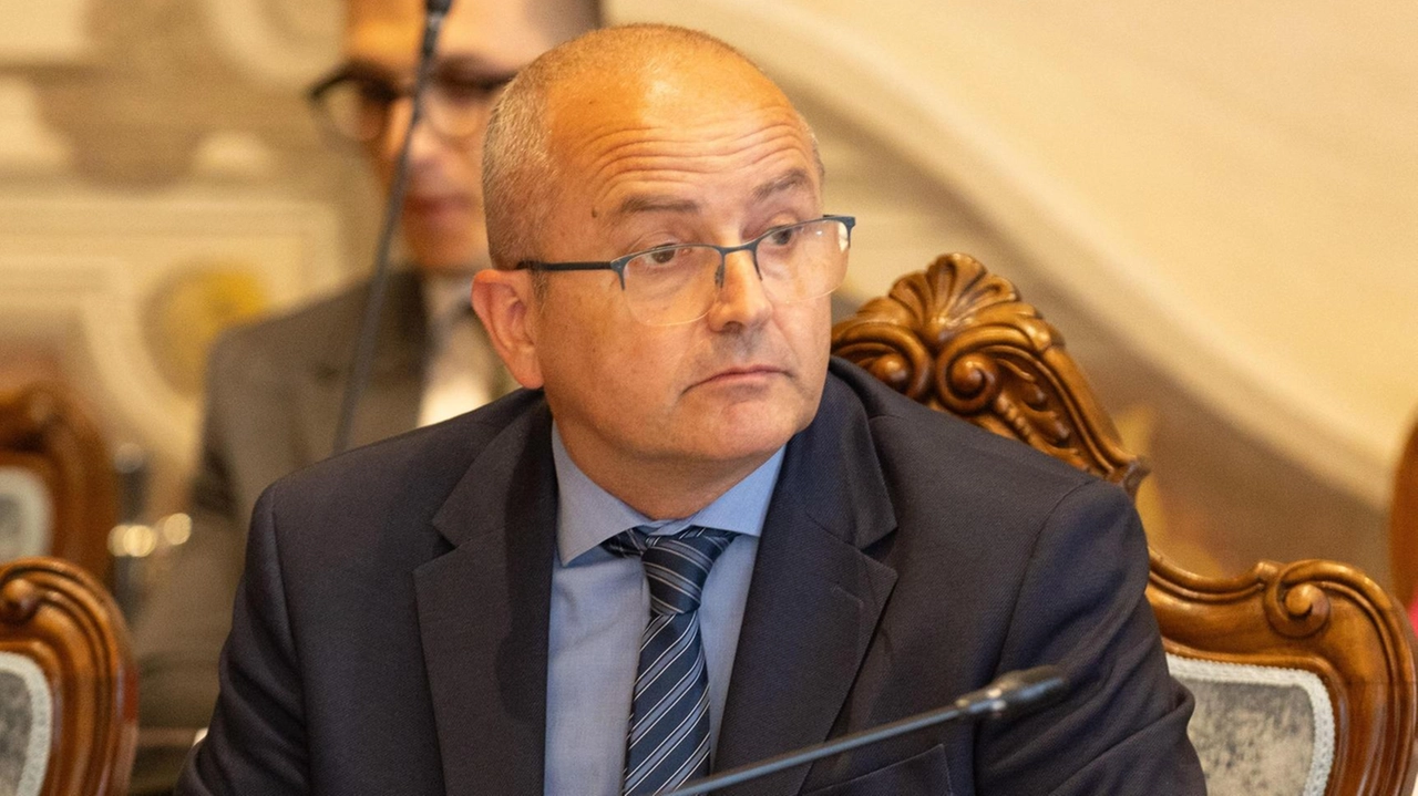 Francesco Niccolai si è dimesso da vicepresidente del consiglio comunale Francesco Niccolai si è dimesso da vicepresidente del consiglio comunale