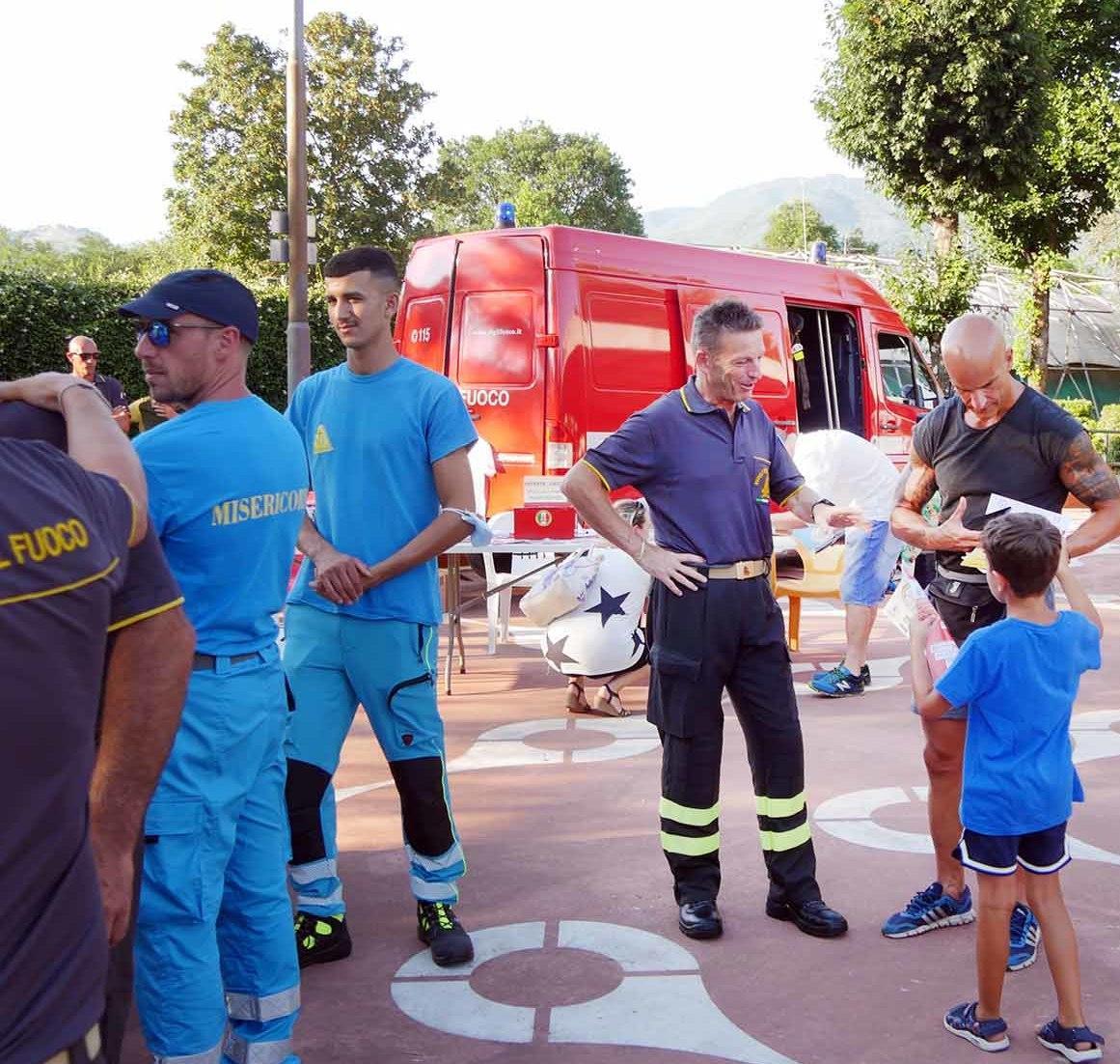 Festa tra tradizione e sorprese. La grande novità è Pompieropoli