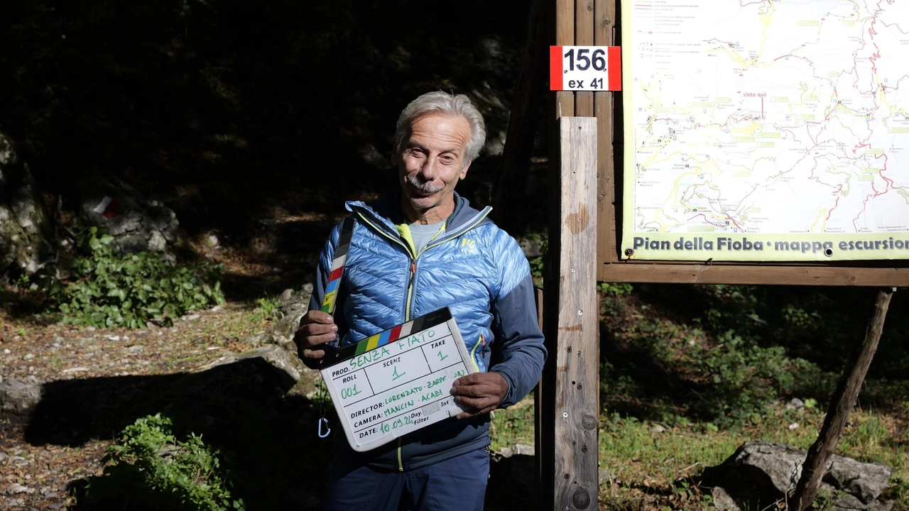 Le riprese all’Orto botanico di Pian della Fioba con il Cai e l’attore ecologista Giovanni Storti . Le riprese all’Orto botanico di Pian della Fioba con il Cai e l’attore ecologista Giovanni Storti .