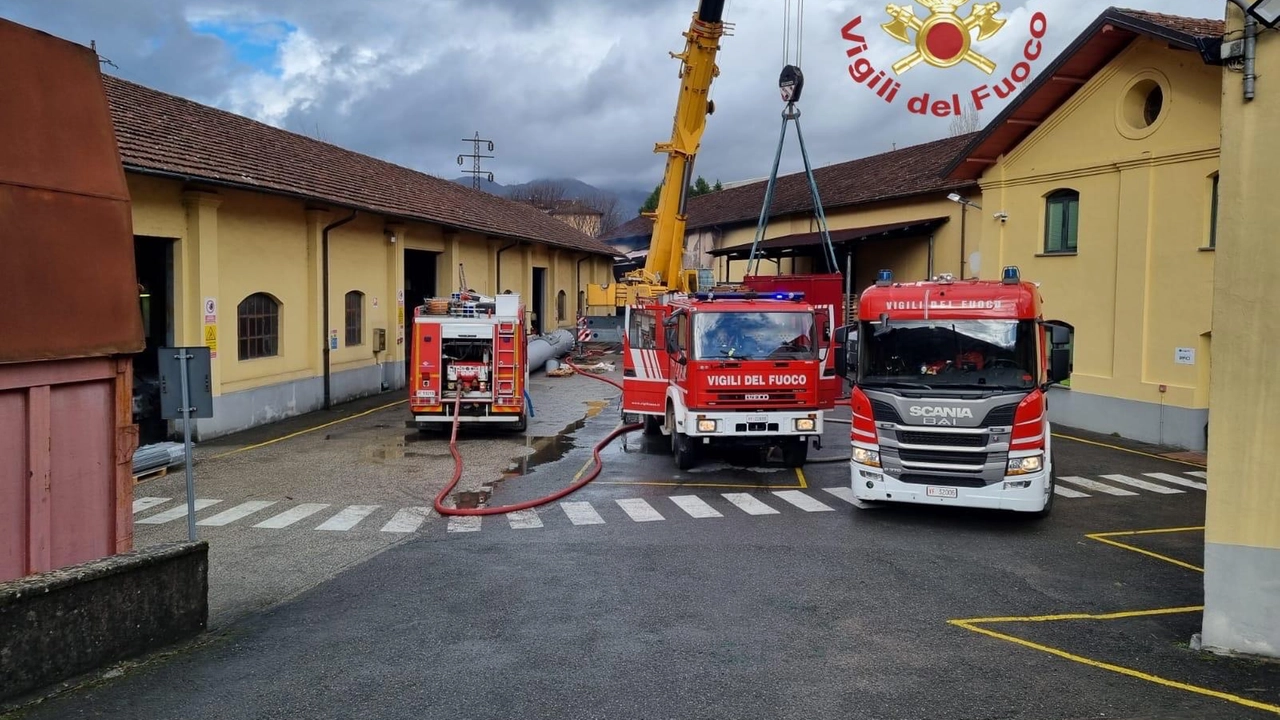 I vigili del fuoco intervenuti I vigili del fuoco intervenuti