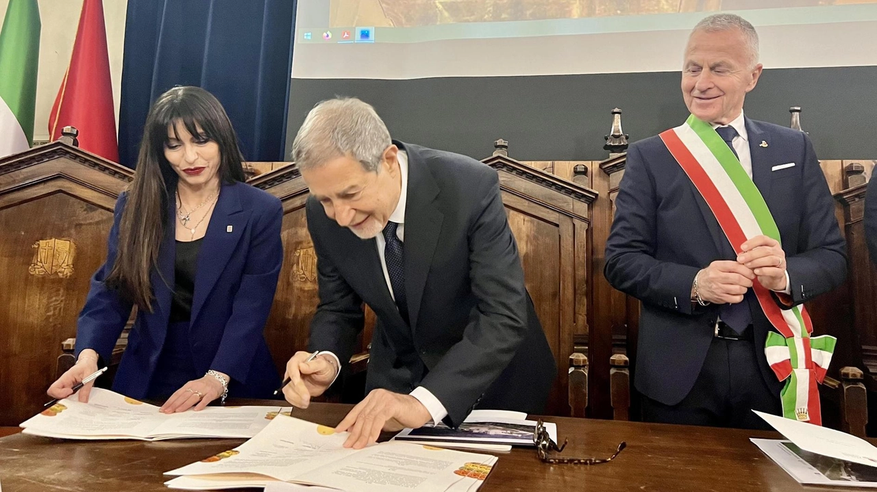 La firma del ministro La firma del ministro