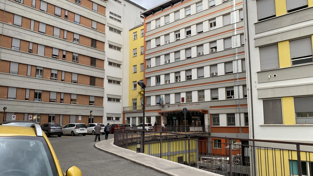 Siglato accordo tra Azienda ospedaliera Santa Maria e Usl 2 per abbattere liste d'attesa e mobilità passiva in Umbria.