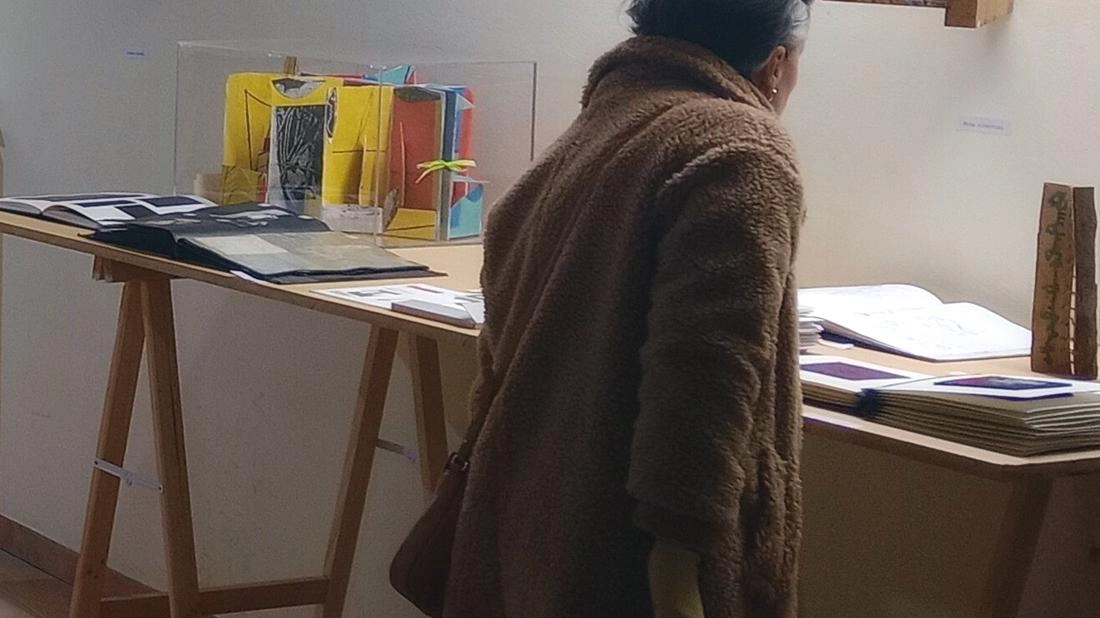 Verrà inaugurata domenica alle 17.30 una nuova mostra collettiva a Palazzo della Corgna. “Il libro che tu sei“, libri... Verrà inaugurata domenica alle 17.30 una nuova mostra collettiva a Palazzo della Corgna. “Il libro che tu sei“, libri...