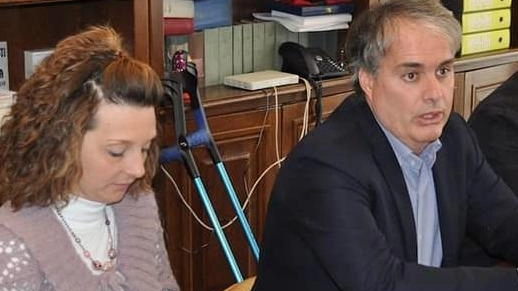 Il vicesindaco Maurizio Giovannetti con la prima cittadina di Massa Marittima Irene Marconi durante una presentazione Il vicesindaco Maurizio Giovannetti con la prima cittadina di Massa Marittima Irene Marconi durante una presentazione