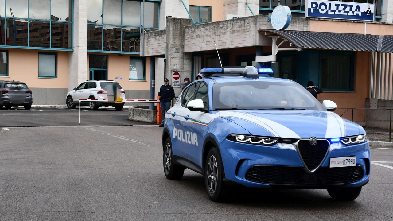 Sono stati gli agenti della Polizia di Stato ad arrestare il 41enne violento Sono stati gli agenti della Polizia di Stato ad arrestare il 41enne violento