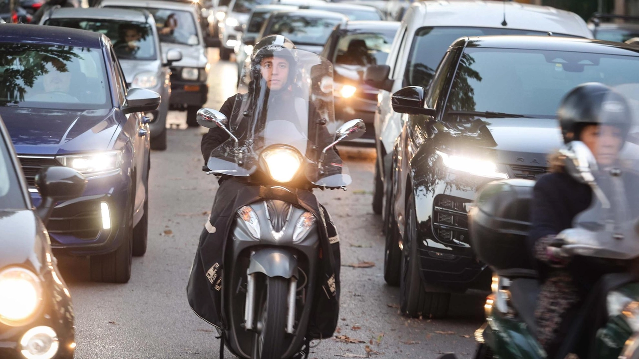 Un assaggio della situazione del traffico ieri sui lungarni a Bellariva Un assaggio della situazione del traffico ieri sui lungarni a Bellariva