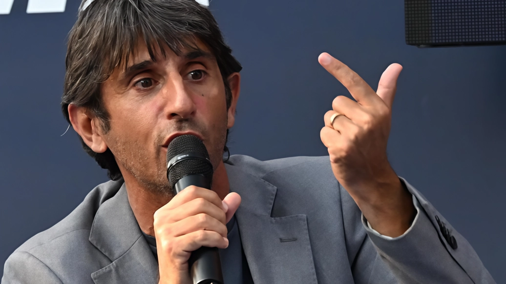 AREZZO Campagna elettorale al via. Sarà l’onorevole Giovanni Donzelli (nella foto), responsabile dell’organizzazione nazionale di Fratelli d’Italia, il protagonista dell’appuntamento di... AREZZO Campagna elettorale al via. Sarà l’onorevole Giovanni Donzelli (nella foto), responsabile dell’organizzazione nazionale di Fratelli d’Italia, il protagonista dell’appuntamento di...