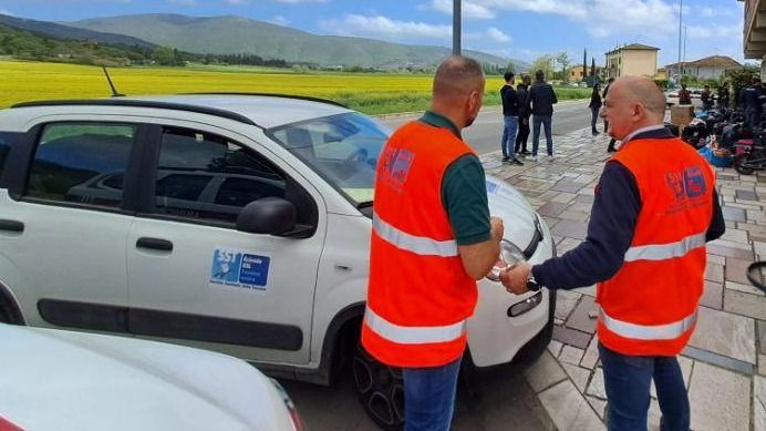 Gli operatori del Servizio Pisll hanno organizzato un incontro sul tema. con imprenditori, sigle sindacali e responsabili dei lavoratori Gli operatori del Servizio Pisll hanno organizzato un incontro sul tema. con imprenditori, sigle sindacali e responsabili dei lavoratori