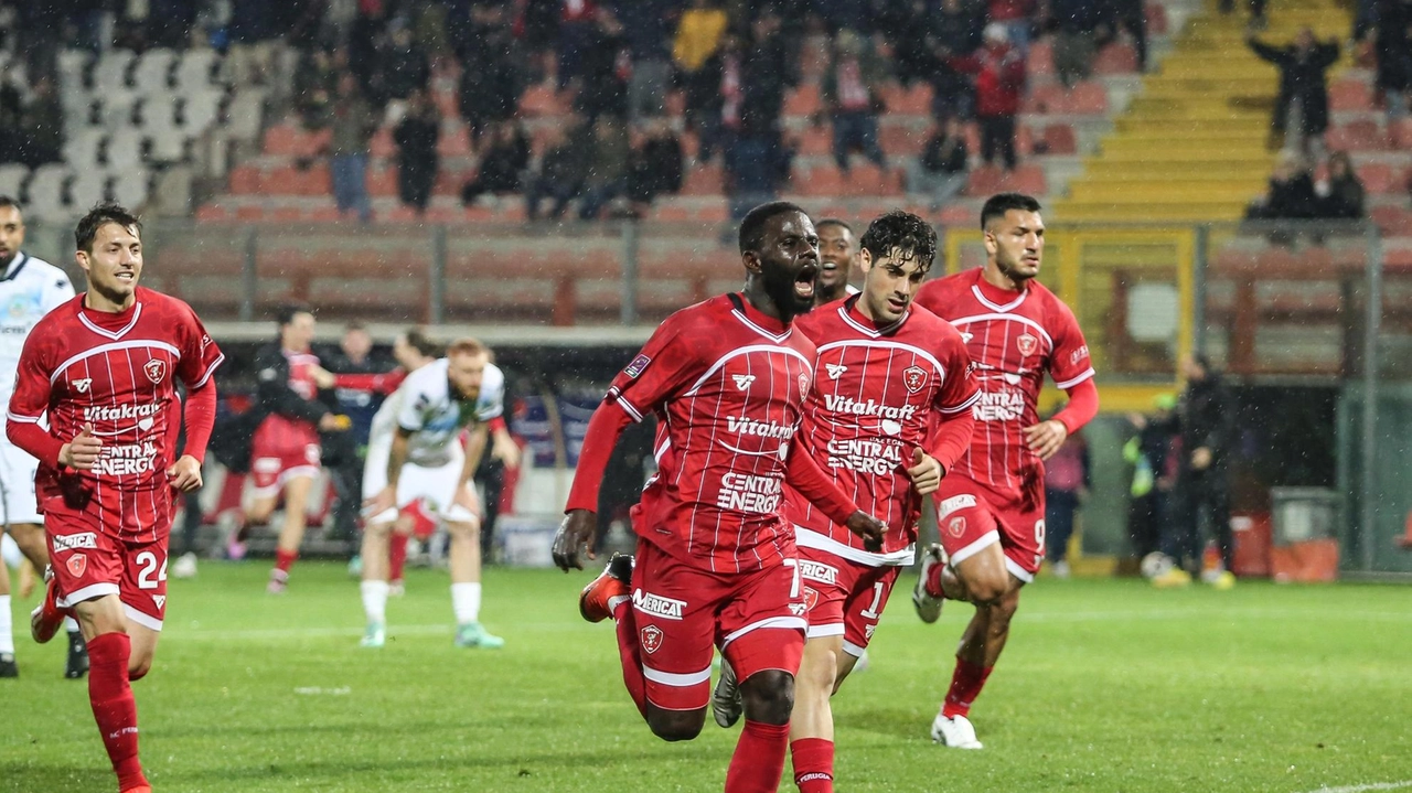 L’attaccante biancorosso Kanoute