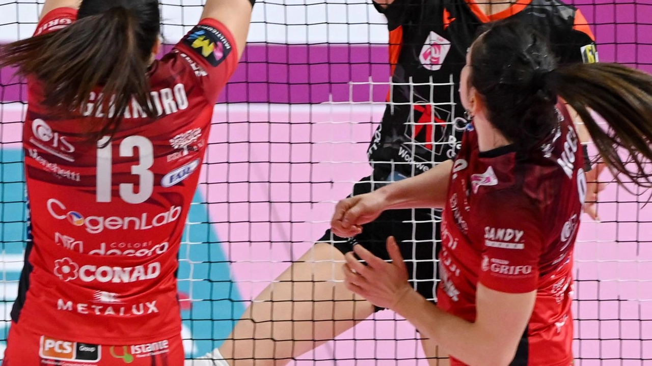 Volley serie A1 femminile. La Bartoccini continua a crescere. Presa la schiacciatrice Fiesoli