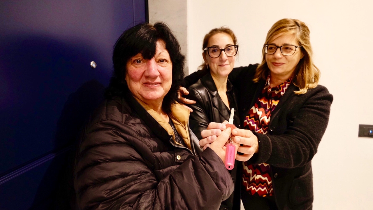 Angela Fusani, la figlia Katia e la sindaca Cristina Ponzanelli Angela Fusani, la figlia Katia e la sindaca Cristina Ponzanelli