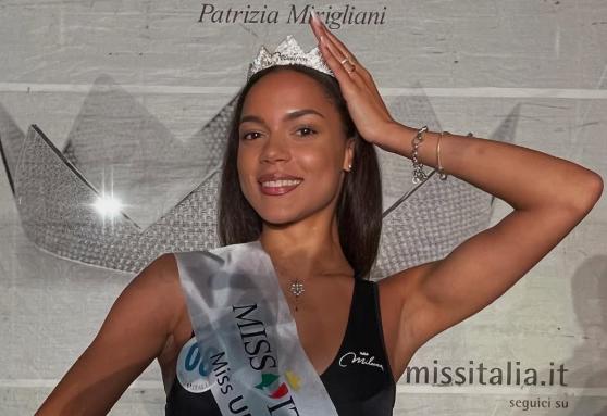 Insulti razzisti alla Miss, la denuncia di Fanny Tardioli, “L’ignoranza la più subdola delle armi”