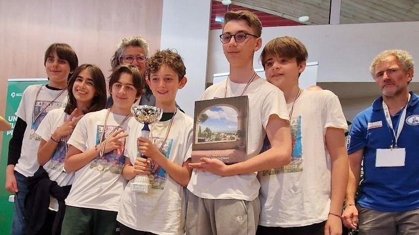 ’Cecco Angiolieri’ vince i campionati regionali studenteschi di scacchi