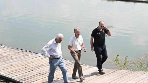 Il bacino remiero di Roffia a San Miniato è stato concesso alla Canottieri San Miniato per 9 anni. Accordo tra Comune, Regione e Canottieri per la manutenzione e la sicurezza idraulica. Interventi previsti per valorizzare il sito sportivo. Il bacino remiero di Roffia a San Miniato è stato concesso alla Canottieri San Miniato per 9 anni. Accordo tra Comune, Regione e Canottieri per la manutenzione e la sicurezza idraulica. Interventi previsti per valorizzare il sito sportivo.