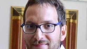 Amministrazioni e comitati a tu per tu per discutere la proposta di legge regionale sulle energie rinnovabili, con particolare attenzione... Amministrazioni e comitati a tu per tu per discutere la proposta di legge regionale sulle energie rinnovabili, con particolare attenzione...