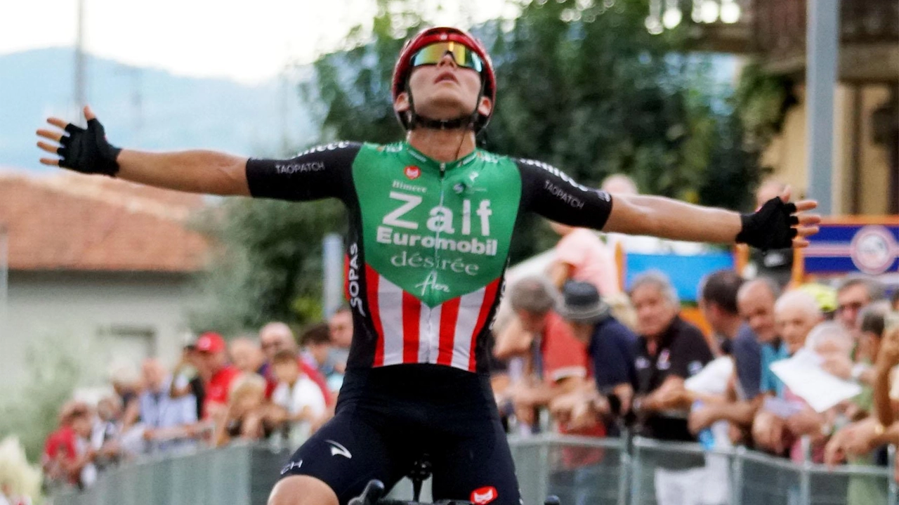 Ciclismo Elite ed Under 23: l’edizione numero 84. Spettacolo alla Coppa Ciuffenna. Davanti a tutti c’è il russo Savekin