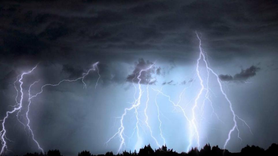 cielo nero forti piogge in toscana fine settimana all8217insegna del maltempo ecco dove