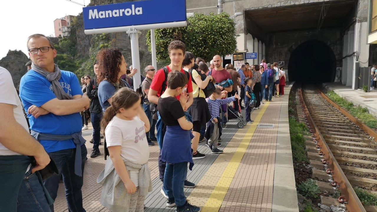 Cinque Terre sotto assedio: "Una strategia comune per gestire il turismo"